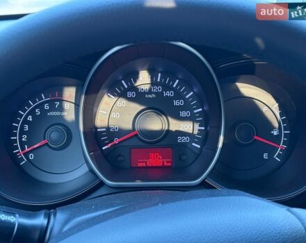 Сірий Кіа Ріо, об'ємом двигуна 1.4 л та пробігом 126 тис. км за 8400 $, фото 12 на Automoto.ua