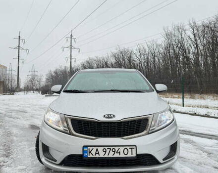 Сірий Кіа Ріо, об'ємом двигуна 1.4 л та пробігом 130 тис. км за 7500 $, фото 1 на Automoto.ua