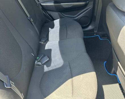 Серый Киа Рио, объемом двигателя 1.6 л и пробегом 250 тыс. км за 6999 $, фото 7 на Automoto.ua