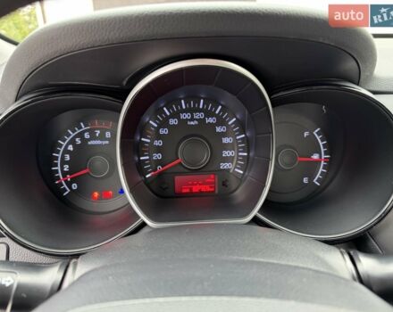 Серый Киа Рио, объемом двигателя 1.4 л и пробегом 82 тыс. км за 9200 $, фото 29 на Automoto.ua