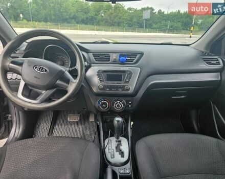 Сірий Кіа Ріо, об'ємом двигуна 1.6 л та пробігом 208 тис. км за 7300 $, фото 7 на Automoto.ua