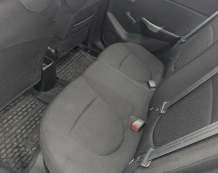 Сірий Кіа Ріо, об'ємом двигуна 1.4 л та пробігом 167 тис. км за 6700 $, фото 13 на Automoto.ua