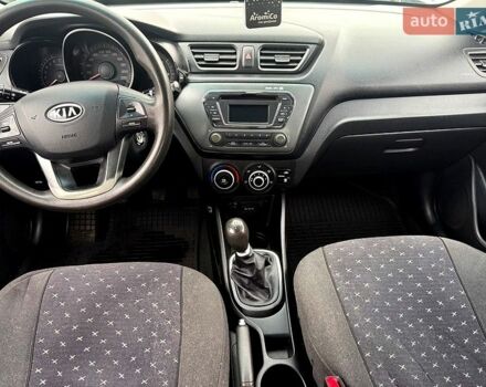 Серый Киа Рио, объемом двигателя 1.4 л и пробегом 168 тыс. км за 6300 $, фото 6 на Automoto.ua