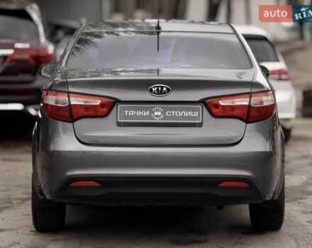 Серый Киа Рио, объемом двигателя 1.59 л и пробегом 180 тыс. км за 7300 $, фото 2 на Automoto.ua