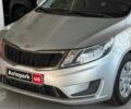 Серый Киа Рио, объемом двигателя 1.4 л и пробегом 200 тыс. км за 6840 $, фото 7 на Automoto.ua