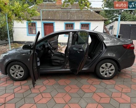 Серый Киа Рио, объемом двигателя 1.4 л и пробегом 170 тыс. км за 6000 $, фото 7 на Automoto.ua