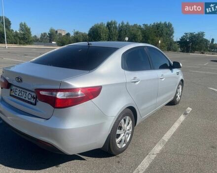 Серый Киа Рио, объемом двигателя 1.4 л и пробегом 88 тыс. км за 6700 $, фото 4 на Automoto.ua