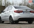 Серый Киа Рио, объемом двигателя 1.4 л и пробегом 247 тыс. км за 5800 $, фото 4 на Automoto.ua