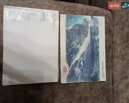 Серый Киа Рио, объемом двигателя 1.4 л и пробегом 155 тыс. км за 5600 $, фото 8 на Automoto.ua