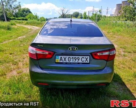Серый Киа Рио, объемом двигателя 1.4 л и пробегом 235 тыс. км за 5600 $, фото 1 на Automoto.ua