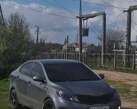Сірий Кіа Ріо, об'ємом двигуна 1.4 л та пробігом 300 тис. км за 5000 $, фото 1 на Automoto.ua