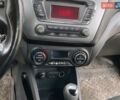 Сірий Кіа Ріо, об'ємом двигуна 1.6 л та пробігом 160 тис. км за 6800 $, фото 20 на Automoto.ua