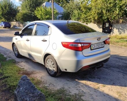Сірий Кіа Ріо, об'ємом двигуна 1.4 л та пробігом 216 тис. км за 6802 $, фото 3 на Automoto.ua