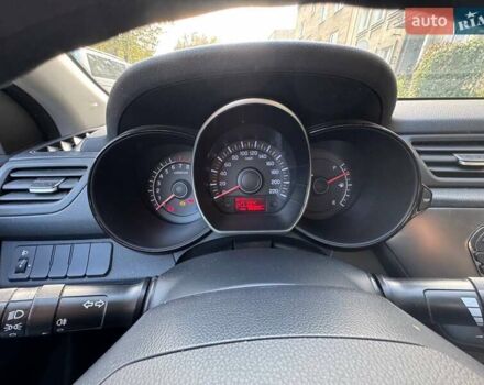 Сірий Кіа Ріо, об'ємом двигуна 1.4 л та пробігом 84 тис. км за 7800 $, фото 5 на Automoto.ua