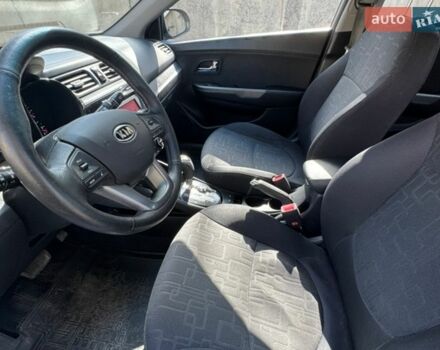 Серый Киа Рио, объемом двигателя 1.6 л и пробегом 44 тыс. км за 9500 $, фото 6 на Automoto.ua