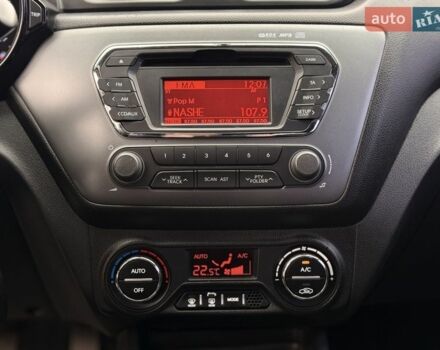 Серый Киа Рио, объемом двигателя 1.59 л и пробегом 180 тыс. км за 7300 $, фото 11 на Automoto.ua