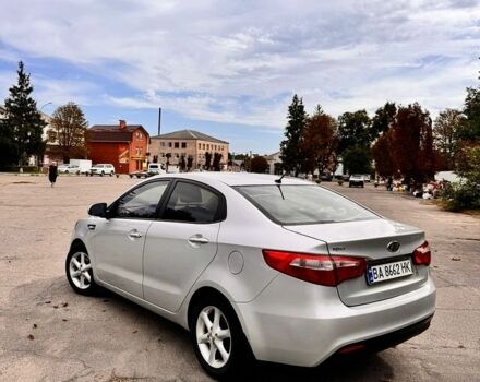 Серый Киа Рио, объемом двигателя 1.4 л и пробегом 247 тыс. км за 6900 $, фото 3 на Automoto.ua