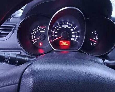 Серый Киа Рио, объемом двигателя 1.4 л и пробегом 133 тыс. км за 8200 $, фото 20 на Automoto.ua
