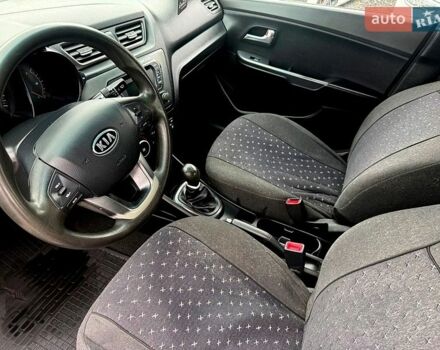 Серый Киа Рио, объемом двигателя 1.4 л и пробегом 168 тыс. км за 6300 $, фото 9 на Automoto.ua
