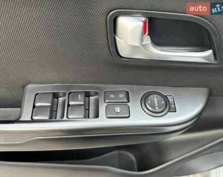 Сірий Кіа Ріо, об'ємом двигуна 1.6 л та пробігом 86 тис. км за 8999 $, фото 9 на Automoto.ua