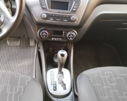 Серый Киа Рио, объемом двигателя 1.6 л и пробегом 223 тыс. км за 7900 $, фото 4 на Automoto.ua