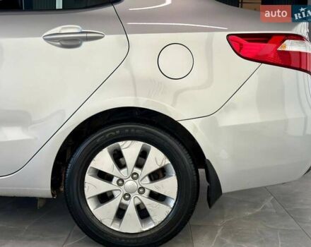 Серый Киа Рио, объемом двигателя 1.6 л и пробегом 56 тыс. км за 9800 $, фото 6 на Automoto.ua