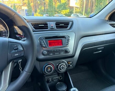Серый Киа Рио, объемом двигателя 1.4 л и пробегом 126 тыс. км за 8013 $, фото 12 на Automoto.ua