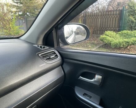 Сірий Кіа Ріо, об'ємом двигуна 1.4 л та пробігом 170 тис. км за 5999 $, фото 13 на Automoto.ua