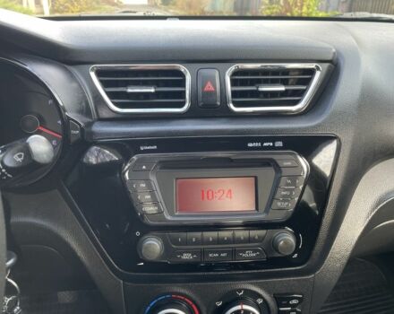 Сірий Кіа Ріо, об'ємом двигуна 1.4 л та пробігом 170 тис. км за 5999 $, фото 18 на Automoto.ua