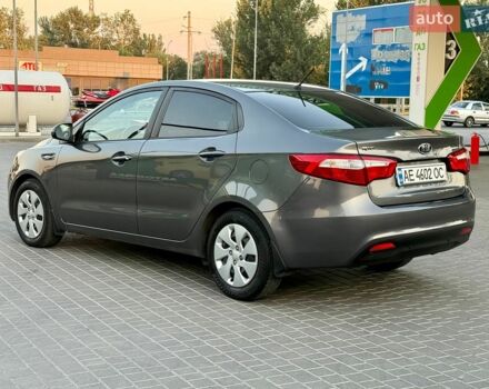 Серый Киа Рио, объемом двигателя 1.4 л и пробегом 147 тыс. км за 8550 $, фото 2 на Automoto.ua