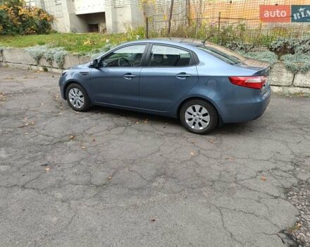 Сірий Кіа Ріо, об'ємом двигуна 1.59 л та пробігом 49 тис. км за 8750 $, фото 4 на Automoto.ua