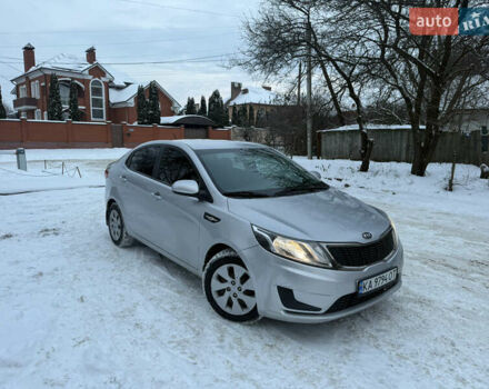 Серый Киа Рио, объемом двигателя 1.4 л и пробегом 130 тыс. км за 7450 $, фото 6 на Automoto.ua