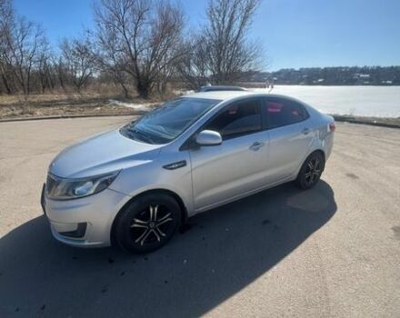 Серый Киа Рио, объемом двигателя 1.4 л и пробегом 247 тыс. км за 6400 $, фото 1 на Automoto.ua