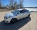 Серый Киа Рио, объемом двигателя 1.4 л и пробегом 247 тыс. км за 6400 $, фото 1 на Automoto.ua