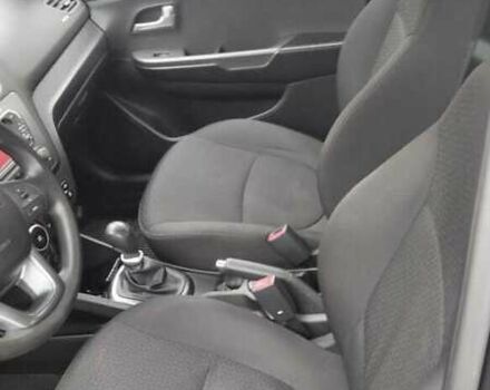 Серый Киа Рио, объемом двигателя 1.4 л и пробегом 131 тыс. км за 7100 $, фото 1 на Automoto.ua