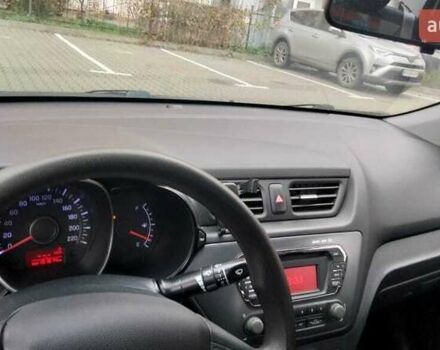 Серый Киа Рио, объемом двигателя 1.4 л и пробегом 131 тыс. км за 7100 $, фото 2 на Automoto.ua