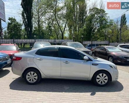 Серый Киа Рио, объемом двигателя 1.6 л и пробегом 232 тыс. км за 8400 $, фото 5 на Automoto.ua