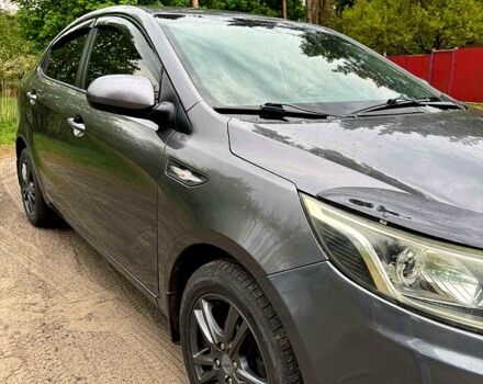 Сірий Кіа Ріо, об'ємом двигуна 1.4 л та пробігом 121 тис. км за 7500 $, фото 3 на Automoto.ua