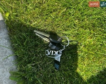 Серый Киа Рио, объемом двигателя 1.4 л и пробегом 30 тыс. км за 9900 $, фото 8 на Automoto.ua