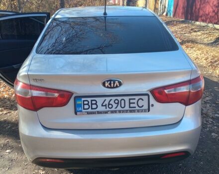 Серый Киа Рио, объемом двигателя 1.4 л и пробегом 127 тыс. км за 9300 $, фото 4 на Automoto.ua