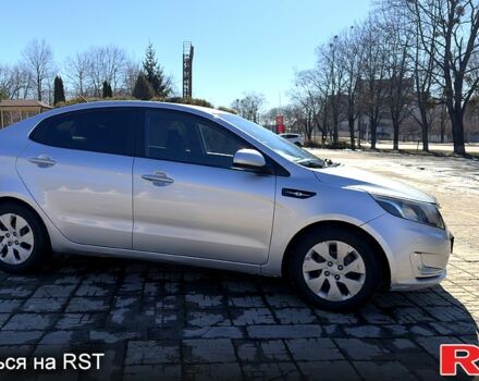 Серый Киа Рио, объемом двигателя 1.4 л и пробегом 156 тыс. км за 8500 $, фото 4 на Automoto.ua