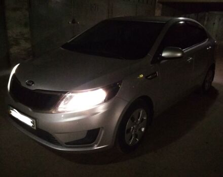 Серый Киа Рио, объемом двигателя 1.4 л и пробегом 36 тыс. км за 11000 $, фото 9 на Automoto.ua