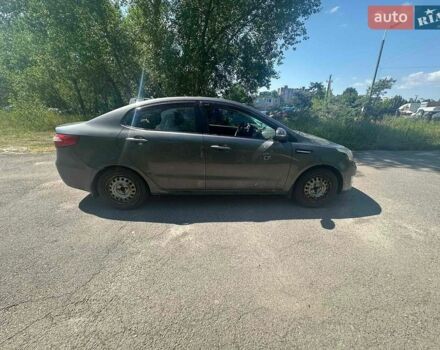 Сірий Кіа Ріо, об'ємом двигуна 1.59 л та пробігом 110 тис. км за 2750 $, фото 6 на Automoto.ua