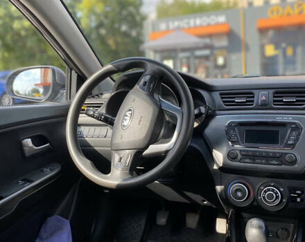 Серый Киа Рио, объемом двигателя 1.4 л и пробегом 205 тыс. км за 6500 $, фото 8 на Automoto.ua
