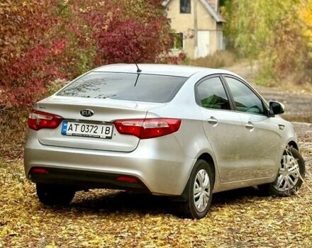 Серый Киа Рио, объемом двигателя 1.4 л и пробегом 262 тыс. км за 5650 $, фото 5 на Automoto.ua