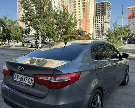 Серый Киа Рио, объемом двигателя 1.4 л и пробегом 137 тыс. км за 8300 $, фото 5 на Automoto.ua