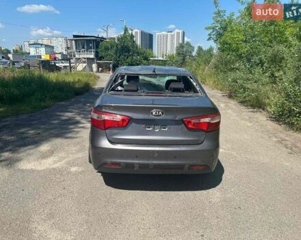 Сірий Кіа Ріо, об'ємом двигуна 1.59 л та пробігом 110 тис. км за 2750 $, фото 5 на Automoto.ua