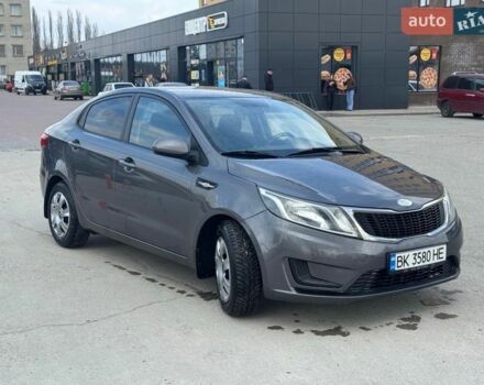 Серый Киа Рио, объемом двигателя 1.4 л и пробегом 260 тыс. км за 6950 $, фото 3 на Automoto.ua