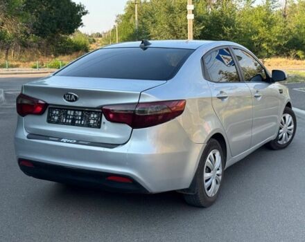 Серый Киа Рио, объемом двигателя 1.4 л и пробегом 230 тыс. км за 5806 $, фото 3 на Automoto.ua