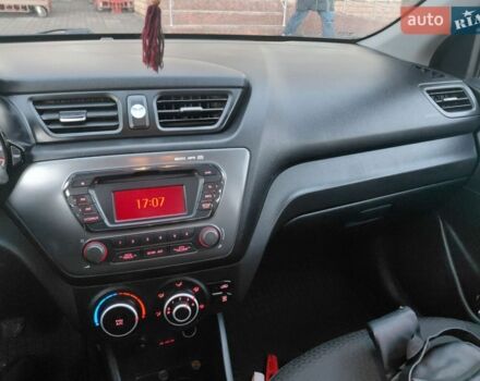 Сірий Кіа Ріо, об'ємом двигуна 1.4 л та пробігом 171 тис. км за 6700 $, фото 8 на Automoto.ua